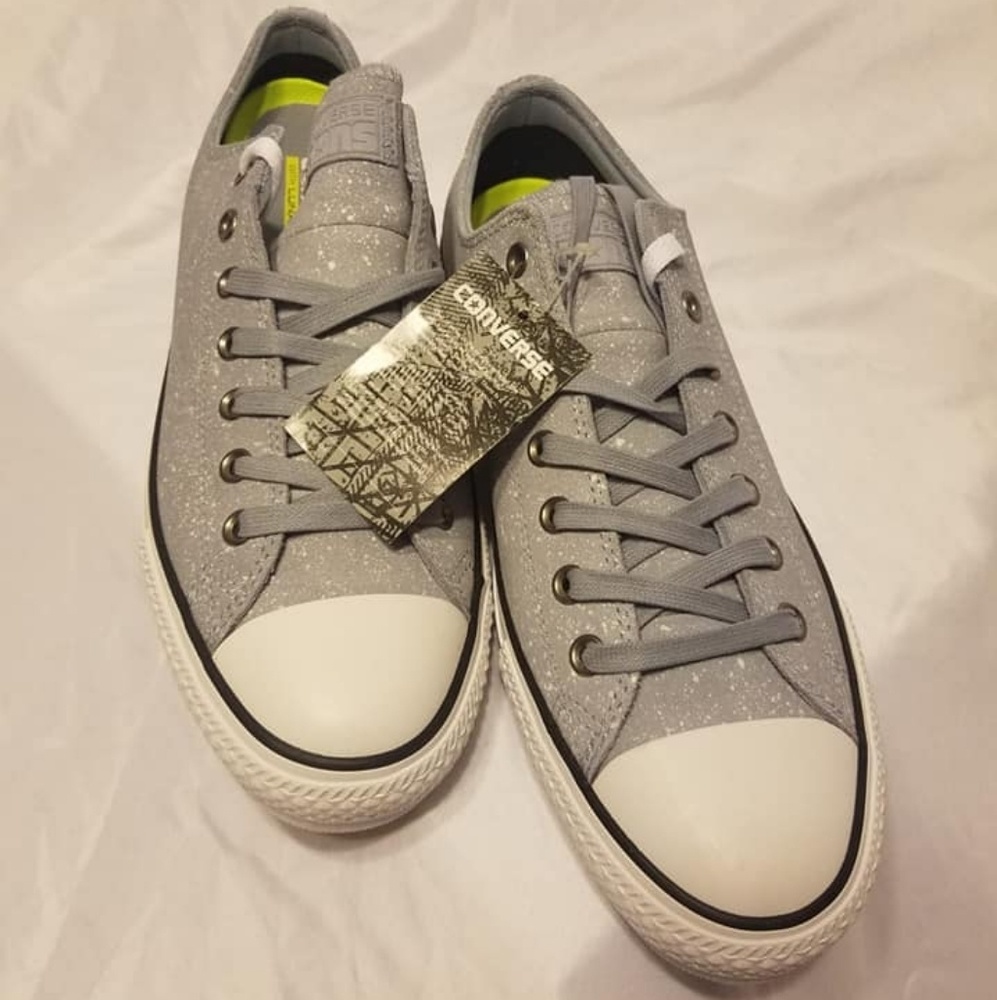 Converse Sneakers with sparkles